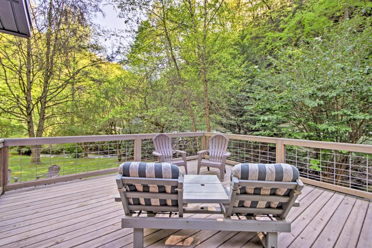 Bryson City Cabin With Fire Pit On Coopers Creek! Bagian luar foto