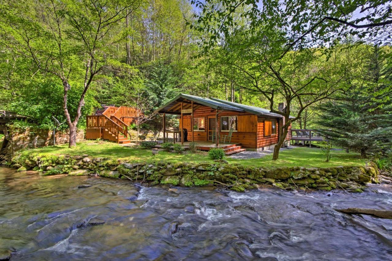 Bryson City Cabin With Fire Pit On Coopers Creek! Bagian luar foto